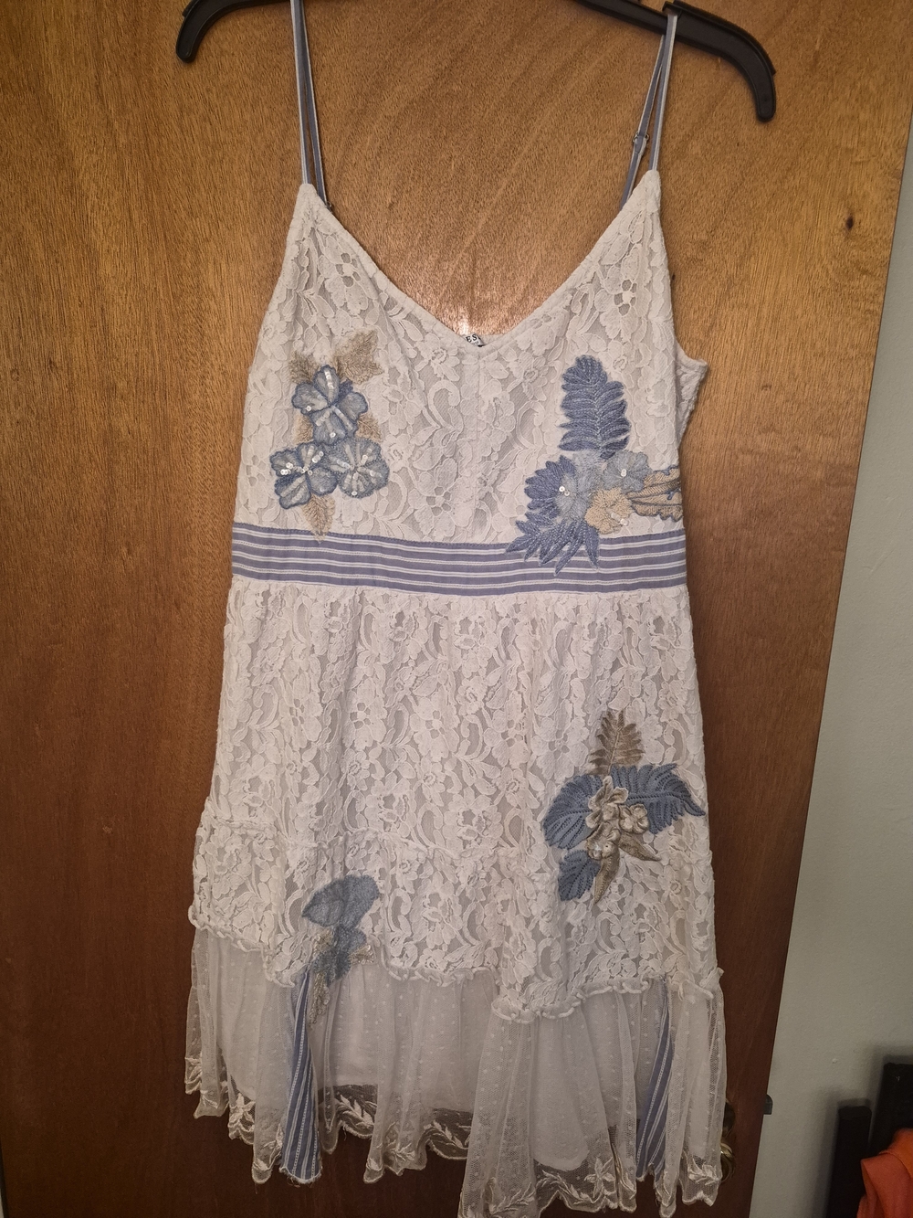Guess Cream Lace Dress with Blue Floral Appliqués